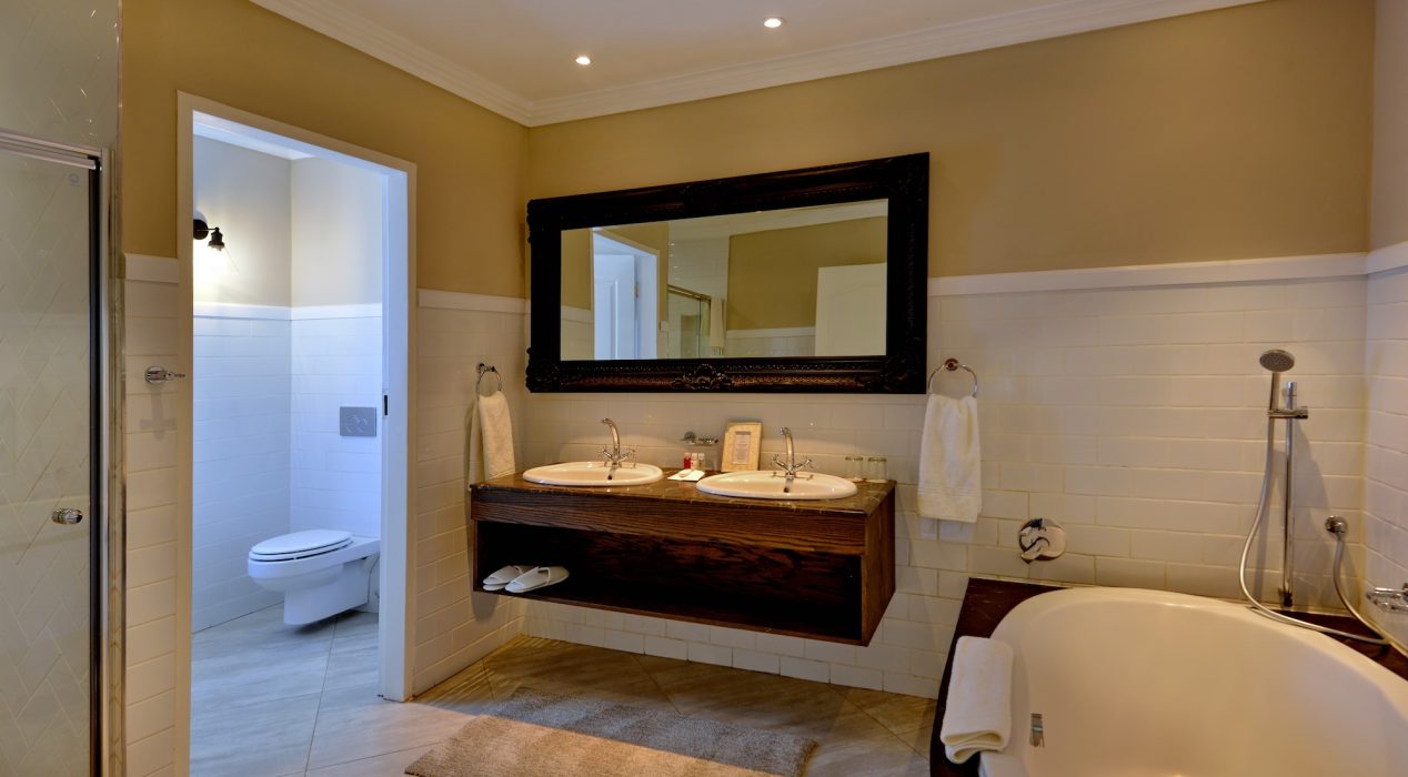 Accom - Suite (8)